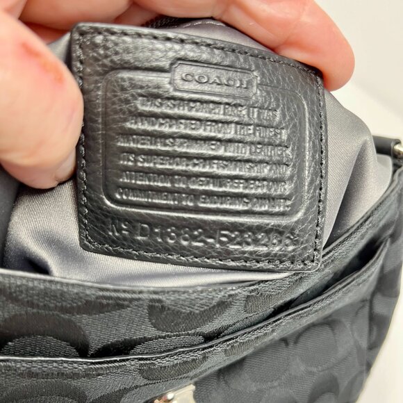 Coach  Crossbody & Wristlet Signature Fabric Leather Trim Black/black - Picture 5 of 14